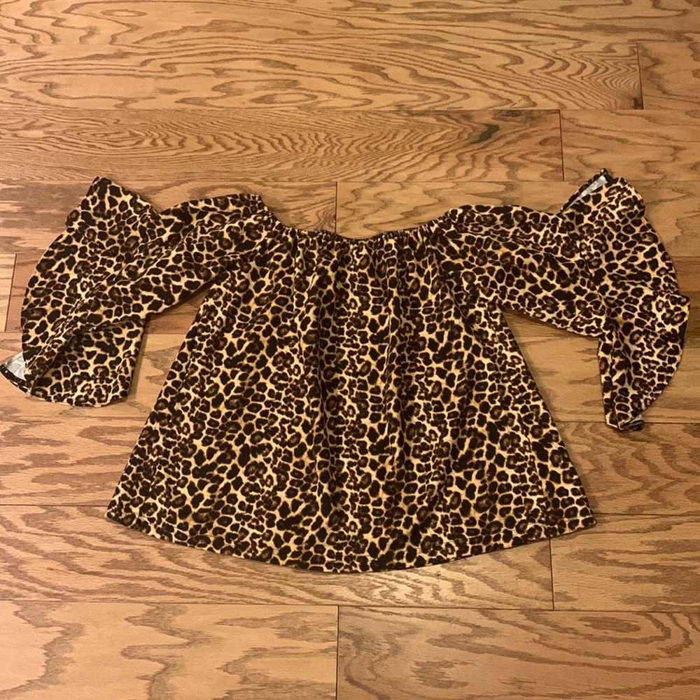 Modern Jester Leopard Top - Picture 2 of 6